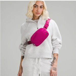 NWT Lululemon Wild Berry Everywhere Belt Bag One Size